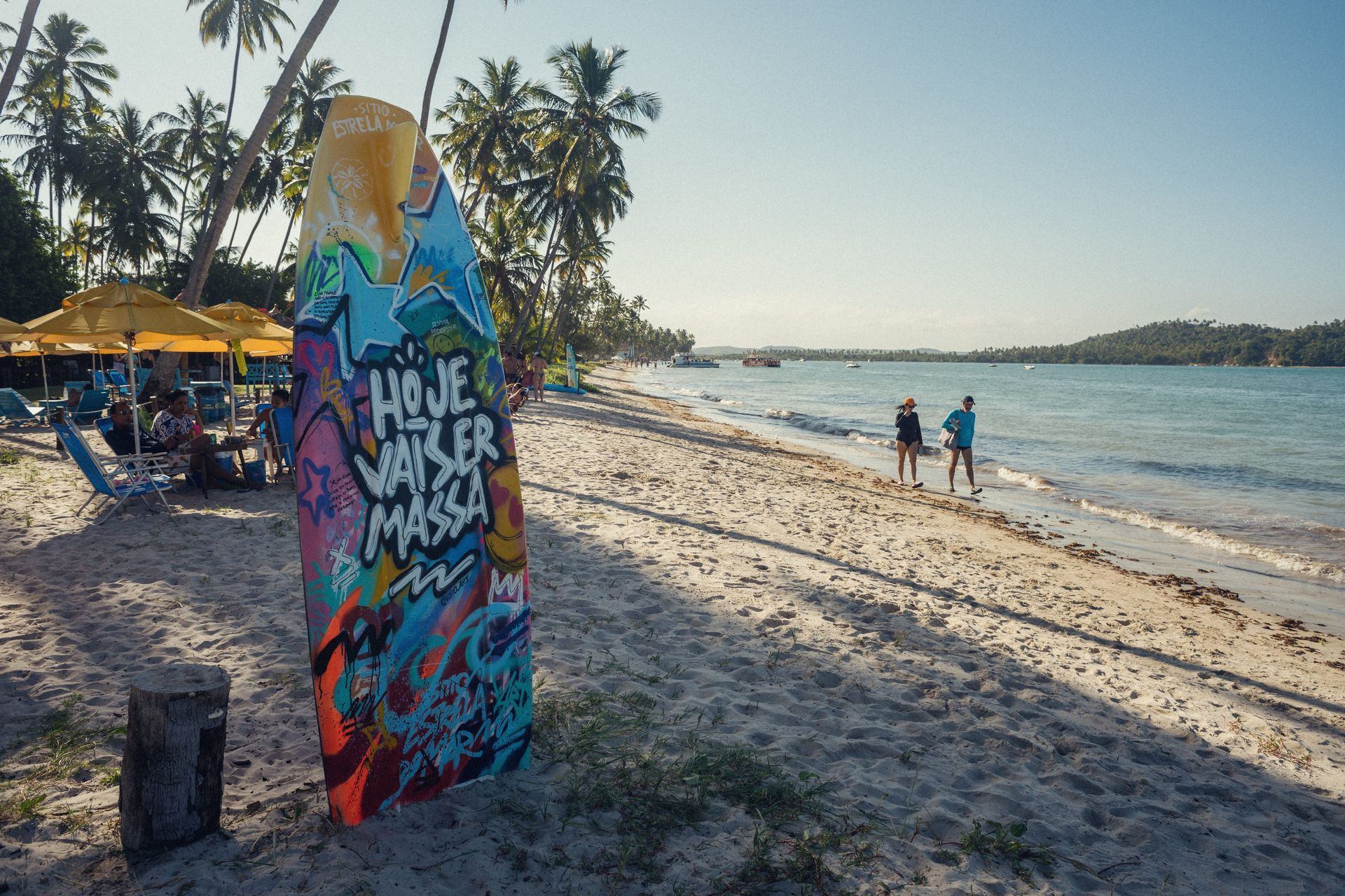 Área de Descanso com Palmeiras
